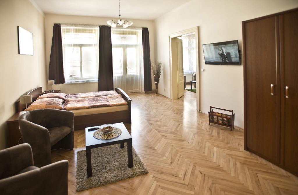 براغ Charles IV Apartments المظهر الخارجي الصورة